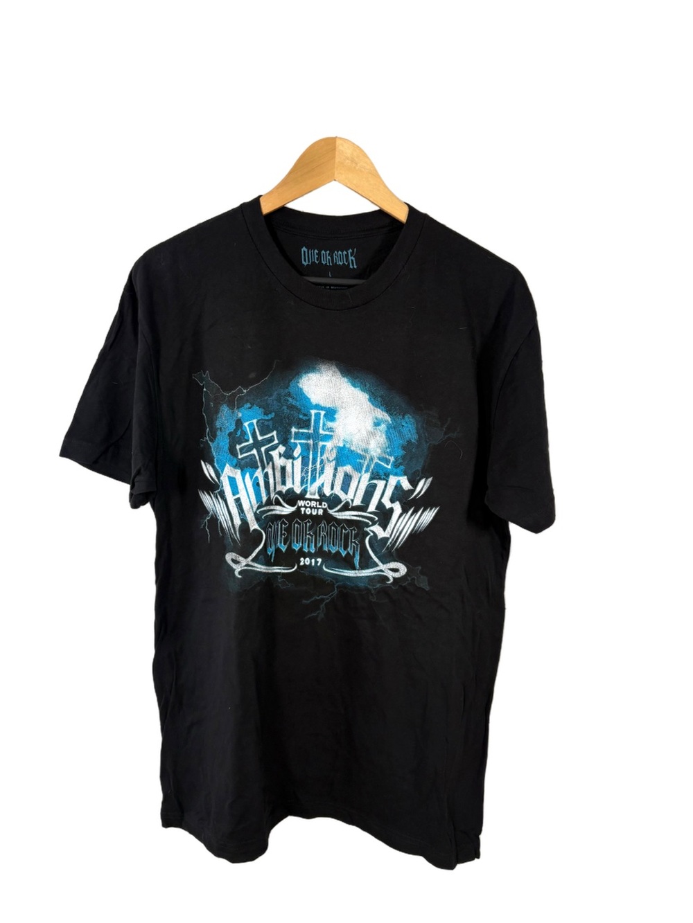 ONE OK ROCK Ambitions World Tour 2017 T-Shirt Large Black Concert Band Tee